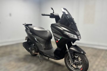 APRILIA SXR 50 | 2022r. 9990 km | Bez prawa jazdy, Na dowód osobisty!