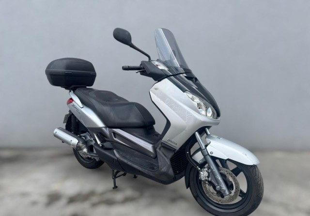 yamaha