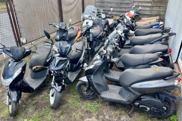Pakiet skuterów 50 cc - Okazja! Vespa Ovetto Piaggio Zip Kisbee